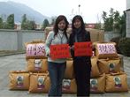 SINDI denoted money and materials to employees from disaster area when Hu Nan province suffered snow disaster in 2008